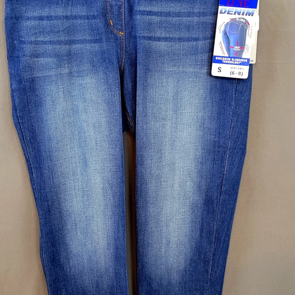 Ankle high Medium Depressed Jeans